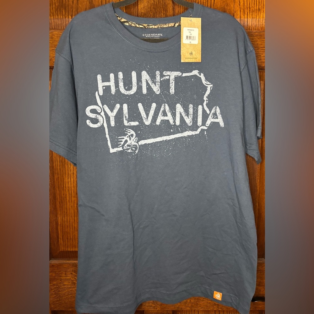 NWT Legendary Whitetails Blue Huntsylvania T Shirt Men’s XL
